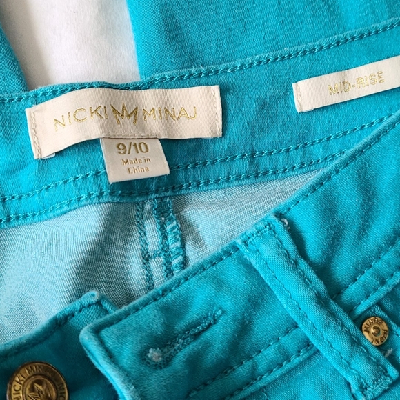 Nicki Minaj Jeans - 9/10 - Picture 2 of 8